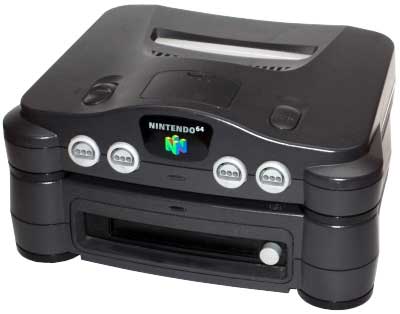 Il Nintendo 64 con l'espansione 64DD